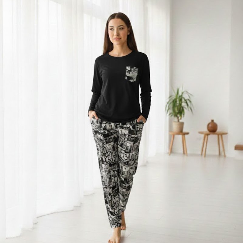 1 DREAMS IN BLACK WHITE - Image 1